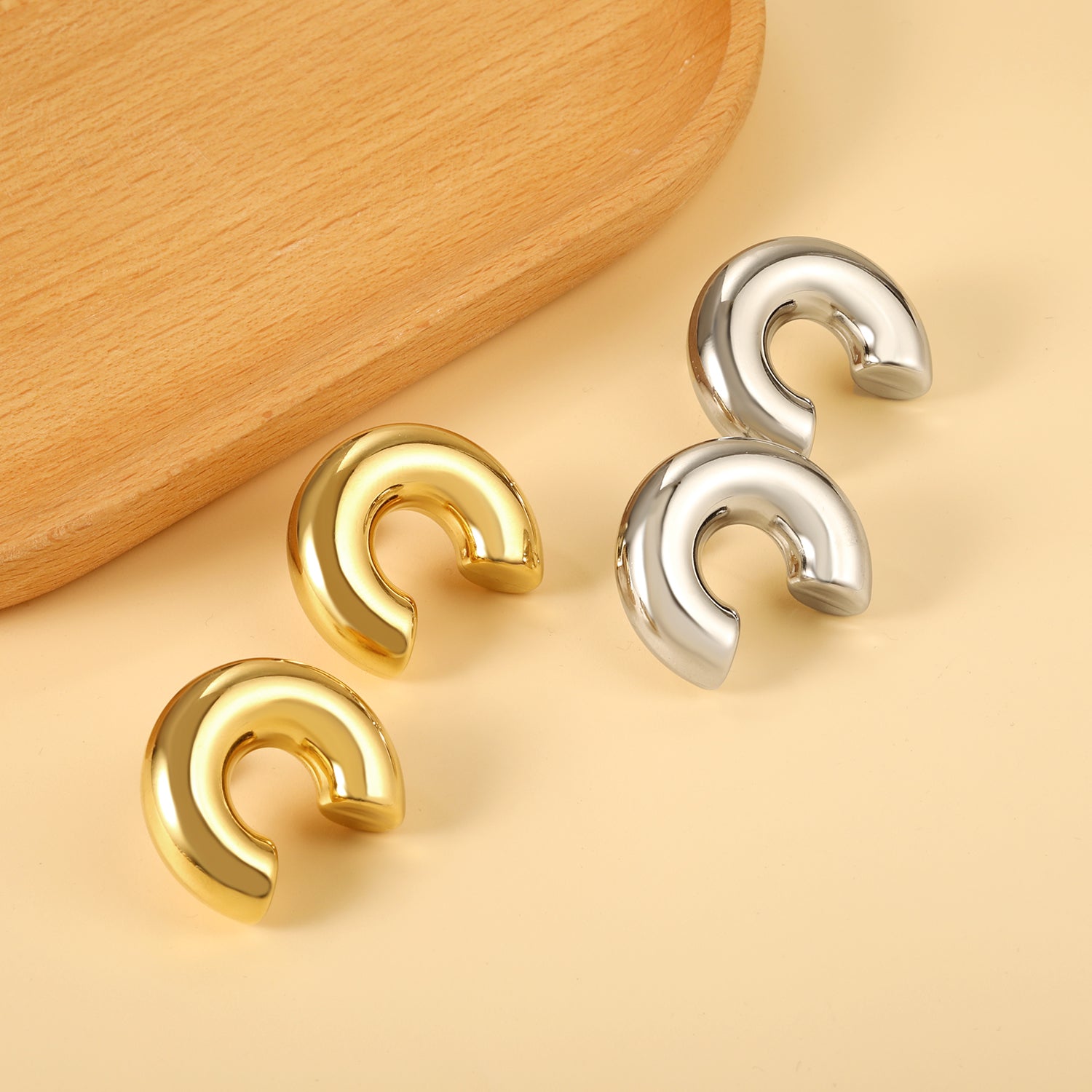 C-shaped stud earrings 31*26.5mm asonjewelry